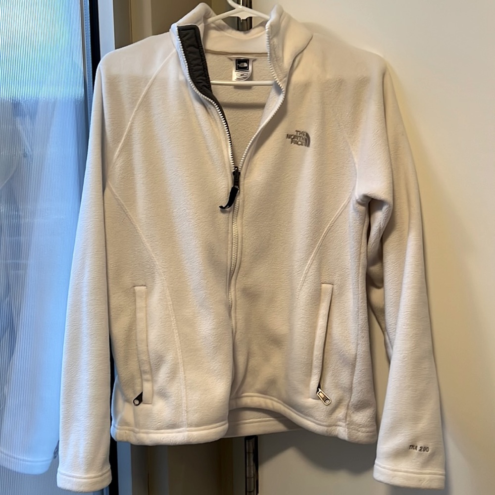 Women’s White North Face TKA 200 size M Fleece Full Zip Jacket